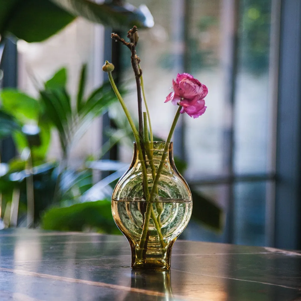 La Maison Naïve petit vase rond vert olive verre recyclé