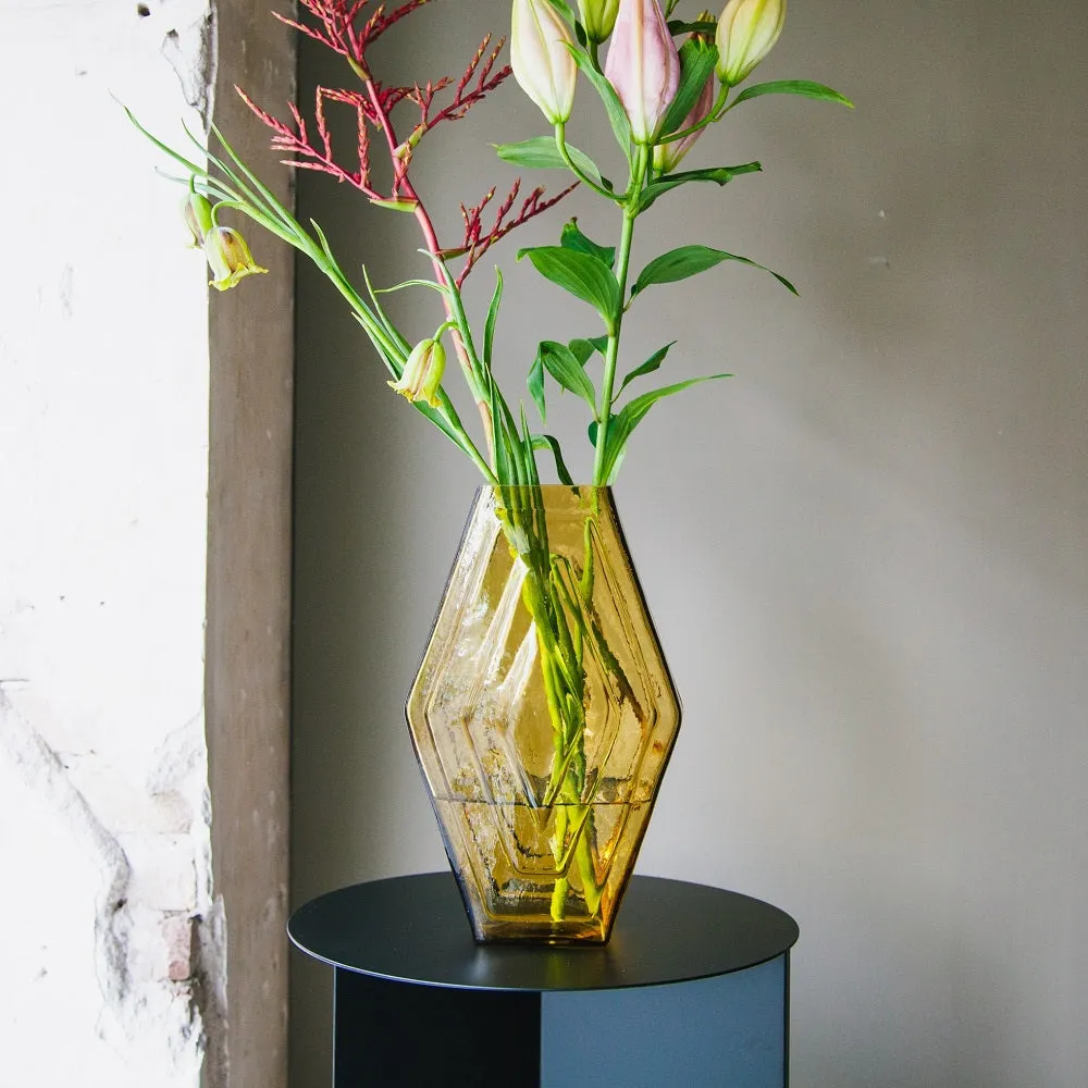 La Maison Naïve grand vase hexagonal verre recyclé vert olive