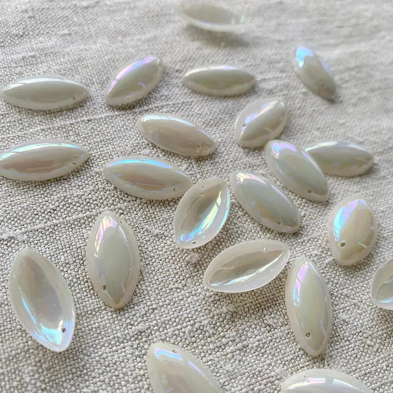 French General Vintage sequins gris aurore couture