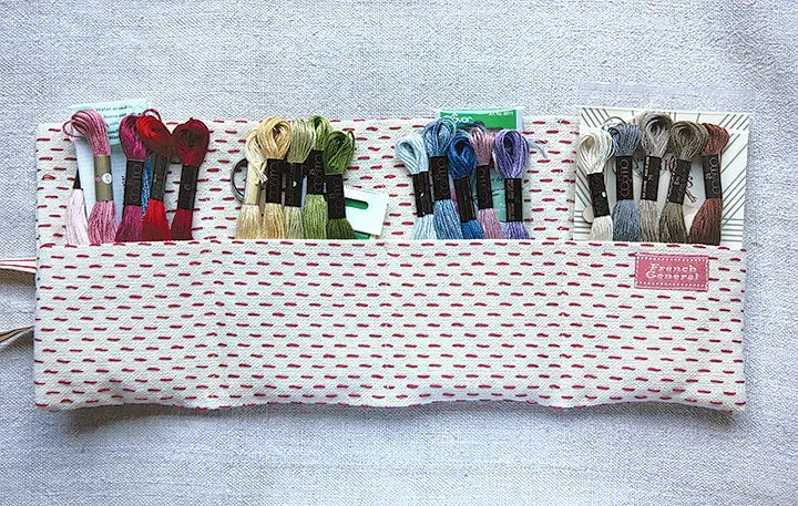 French General Deluxe kit broderie 20 écheveaux coton