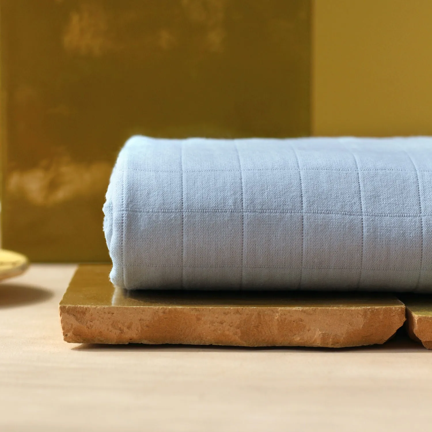 La Maison Naïve Coton Matelassé tissu Ciel coton