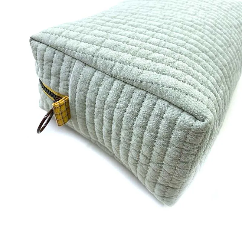 Yoko Saito Nubi kit pochette voyage matelassée