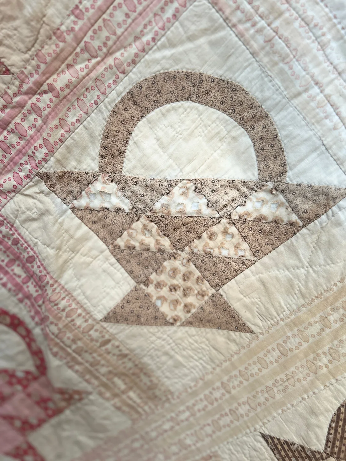 French General quilt panier ancien signé 208x218 cm