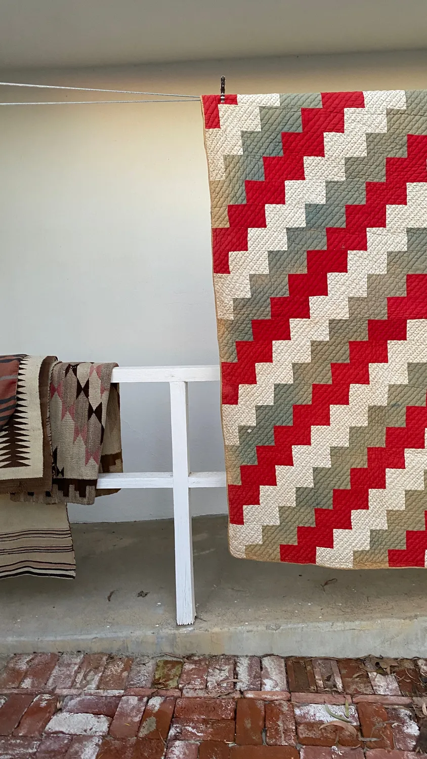 French General Early Streak quilt ancien 183x190 cm cousu main