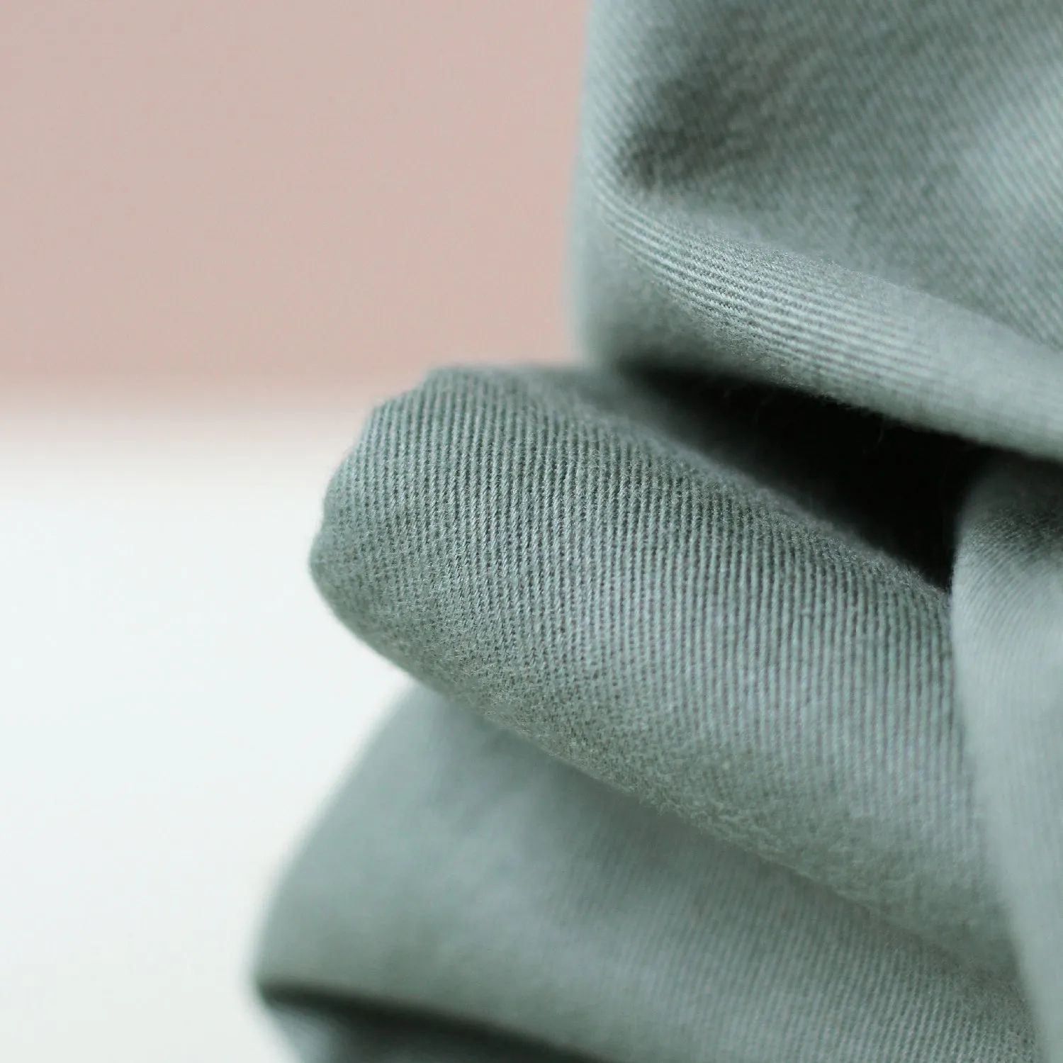 La Maison Naïve Laurier tissu gabardine coton au mètre