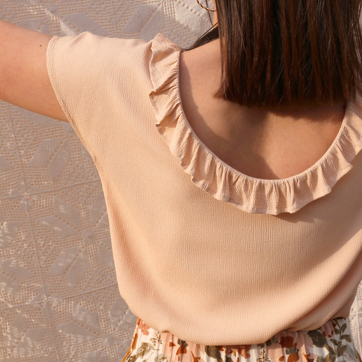 La Maison Naïve Crêpe Marocain Pétale tissu viscose rose poudré