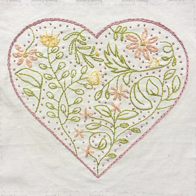 French General Botanical Heart sampler broderie lin