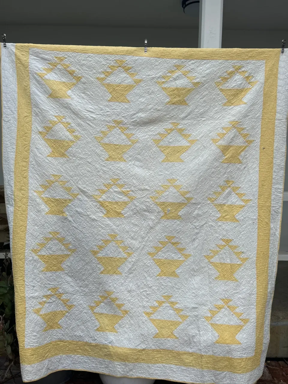 French General quilt vintage paniers jaune 62x76 pouces