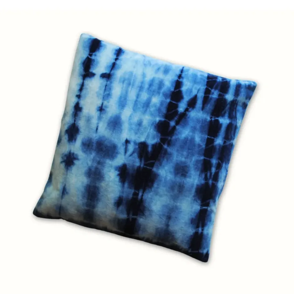 Tribu Indigo Shibori coussin déco 40x40 velours indigo