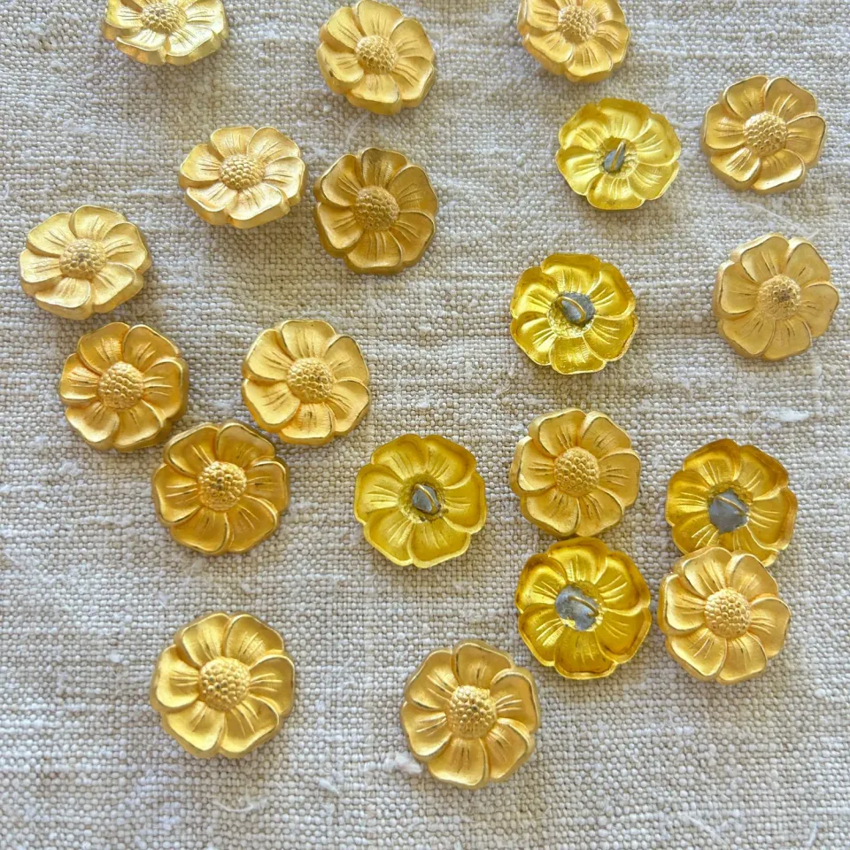 French General Vintage Flower boutons laiton 20mm x2