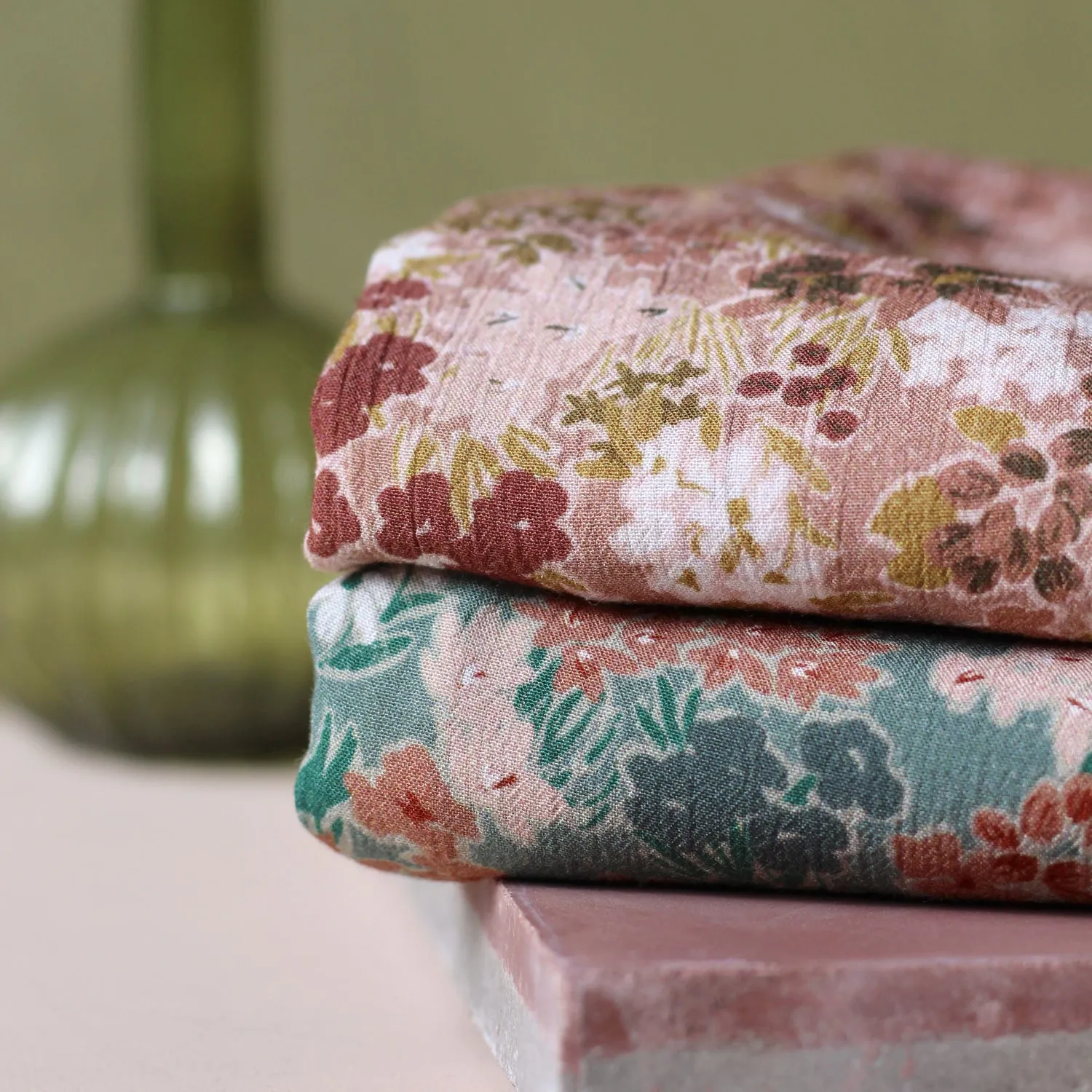 La Maison Naïve tissu crépon viscose Prairie Laurier fleuri