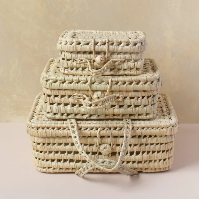 La Maison Naïve valise moyenne rangement palme tressée