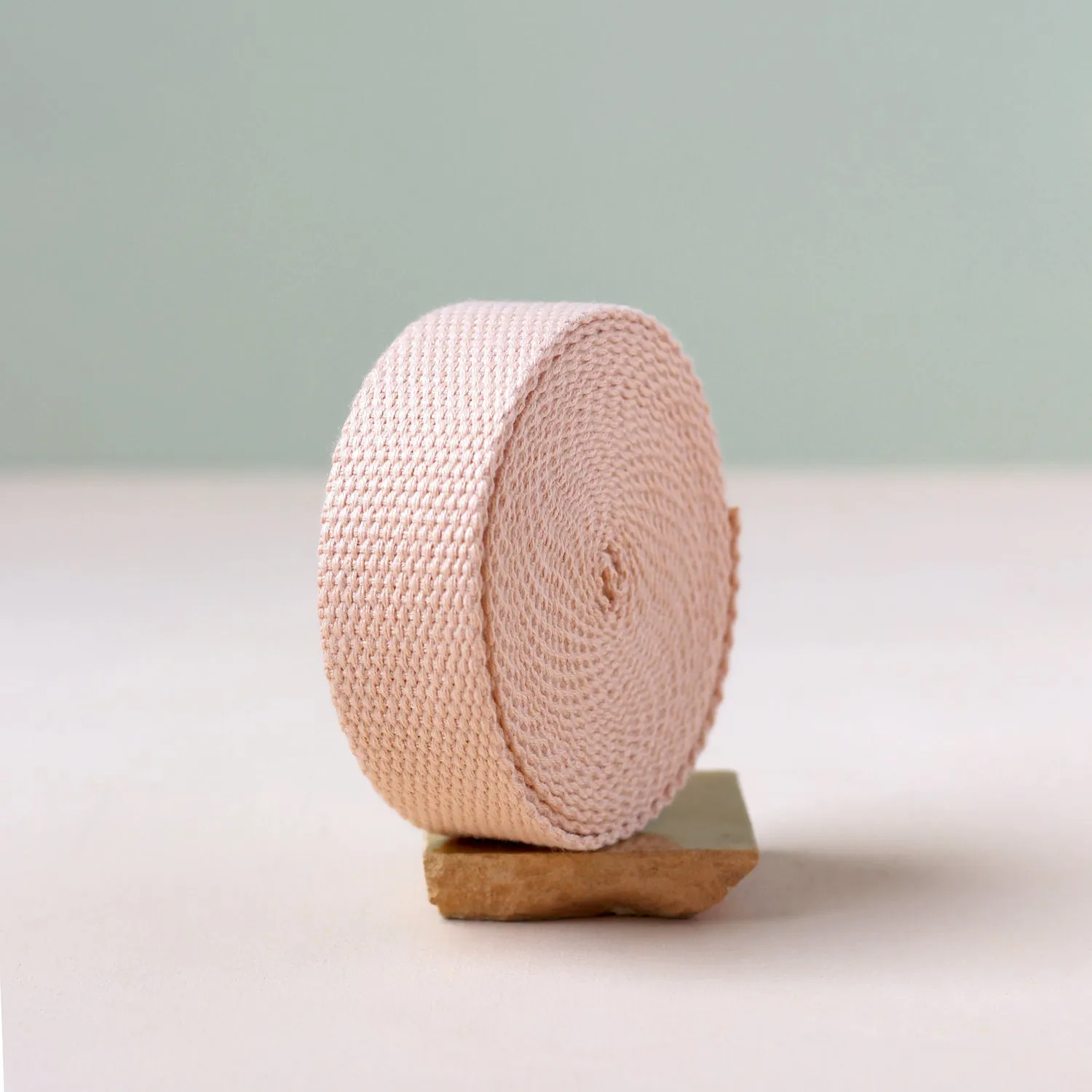 La Maison Naïve sangle rose 25 mm au mètre coton souple