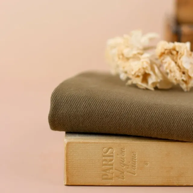 La Maison Naïve gabardine twill lourde tissu olive coton