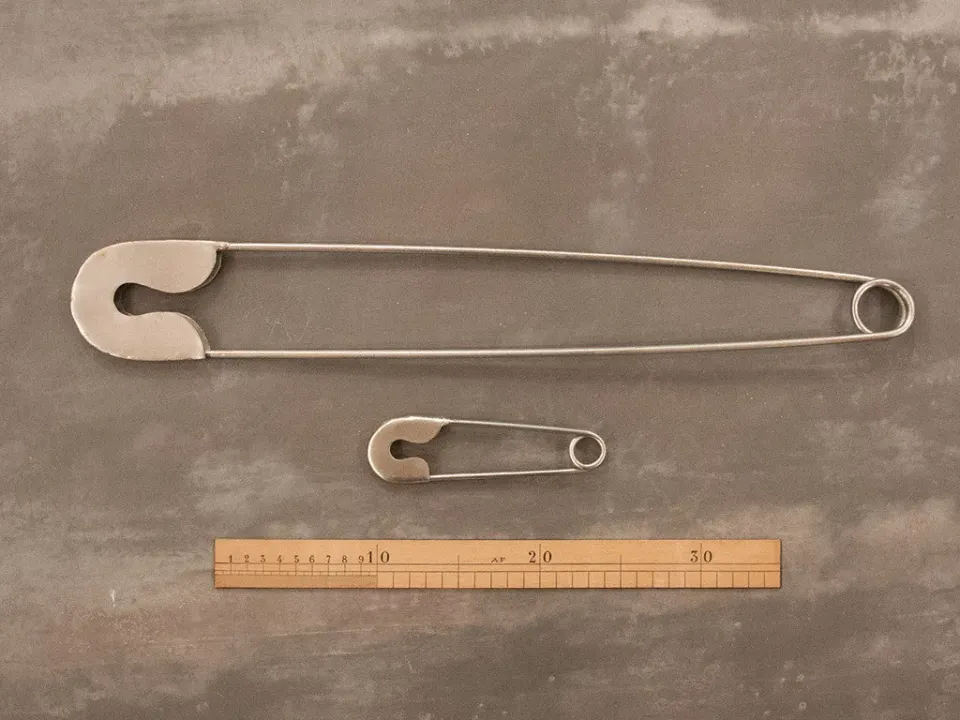 La Croix et La Manière Grosse épingle nourrice acier 15cm