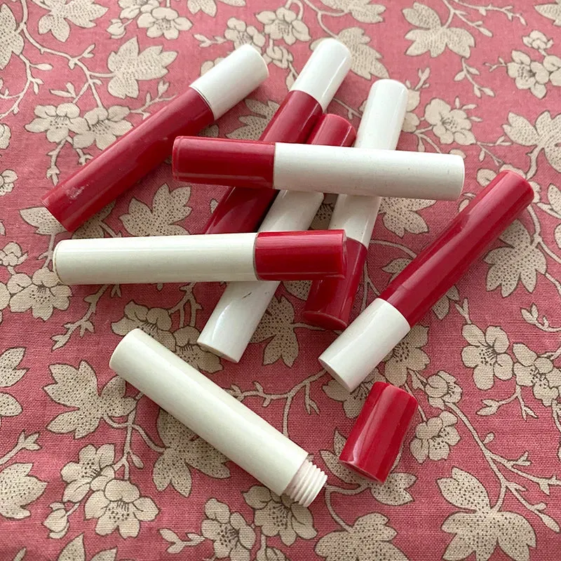 French General Vintage porte-aiguilles rouge blanc plastique