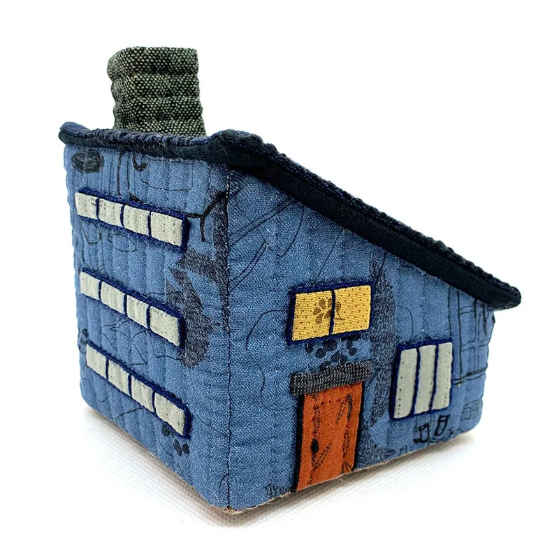 Yoko Saito 3D Factory kit maison 11 cm coton