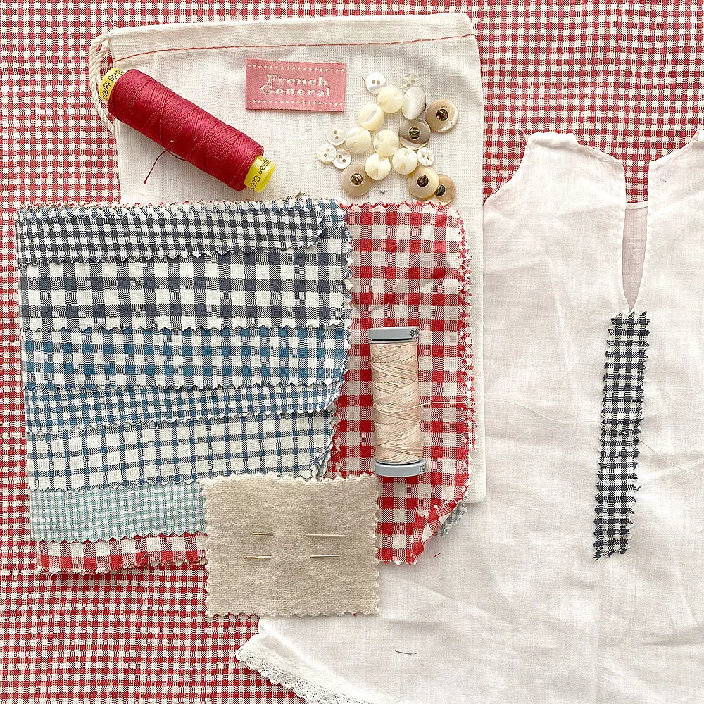 French General Petite Crafty Kits kit couture main assortiment 4 modèles