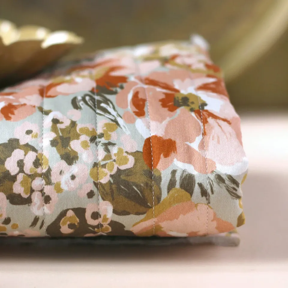 La Maison Naïve Jardin Amande satin coton matelassé floral