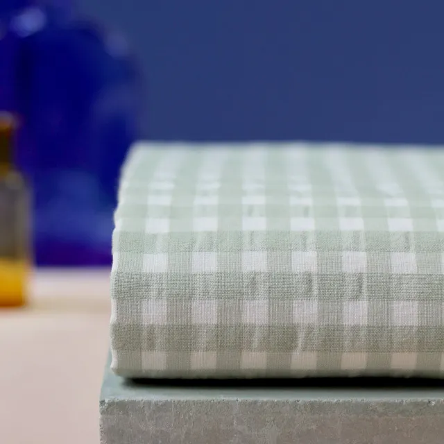 La Maison Naïve Vichy Amande tissu seersucker pastel