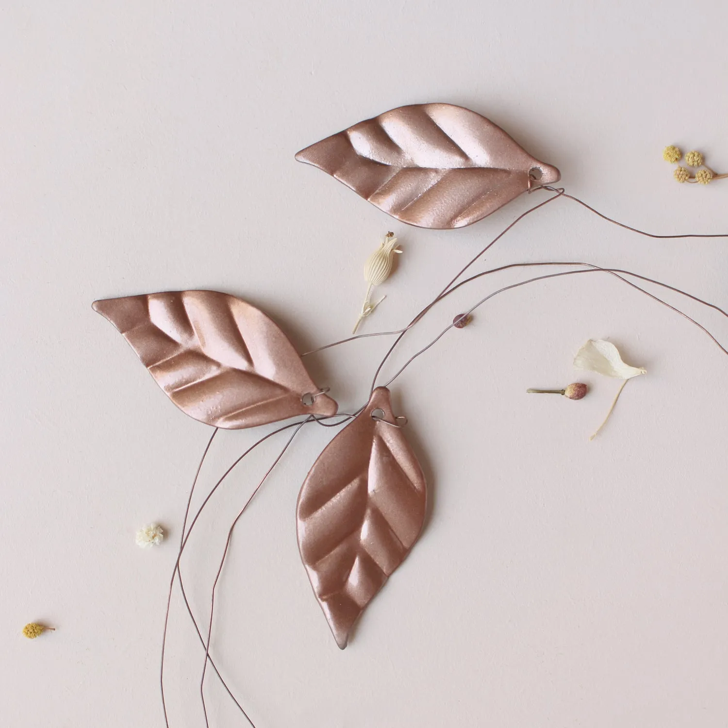 La Maison Naïve Guirlande Feuilles Cuivre métal 10 feuilles