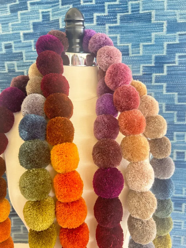 French General guirlande pompons laine multicolore 72 pouces