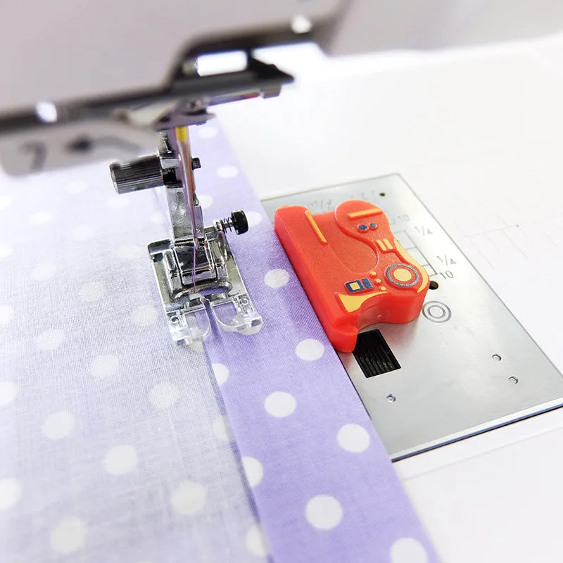 Yoko Saito Magnet Ruler guide couture aimanté machine