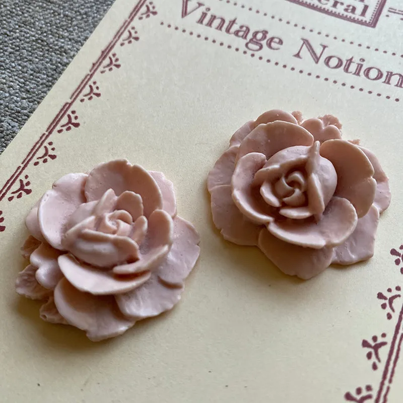 French General floral cabochon rose pâle lucite 34 mm lot de 2