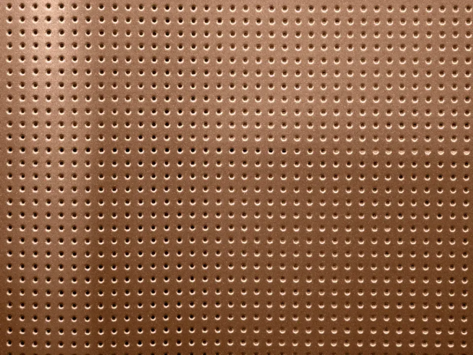 La Croix et La Manière vinyle laqué perforé Or cuivré 25x45
