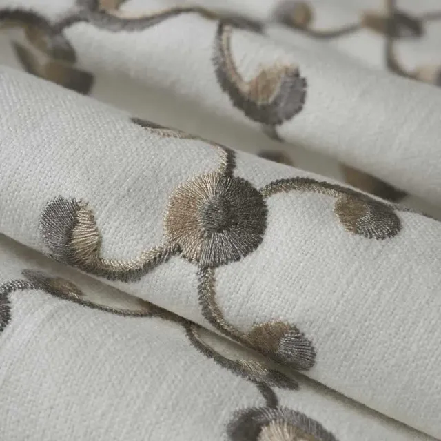 French General Morisette Linen tissu ameublement brodé 132 cm